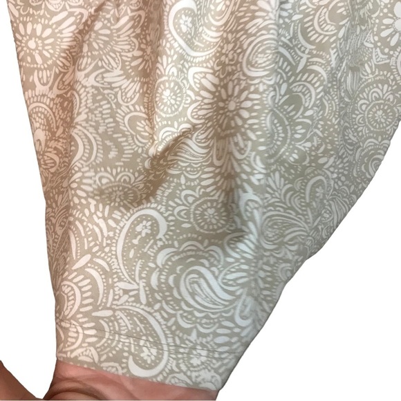 Athleta sundress sleeveless vneck knee length size 2 side zipper tan and cream - Picture 5 of 14